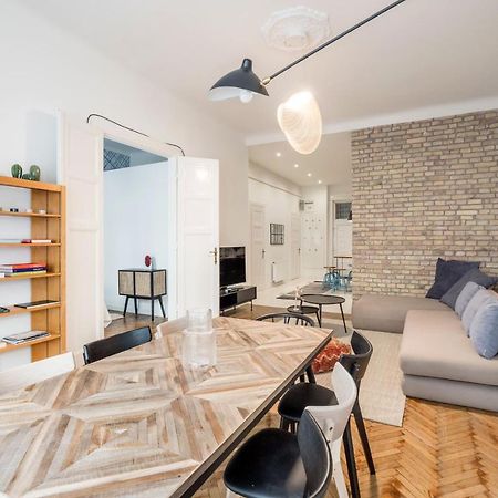 Sunshine Sprint Luxury Apartment Budapest Exterior foto